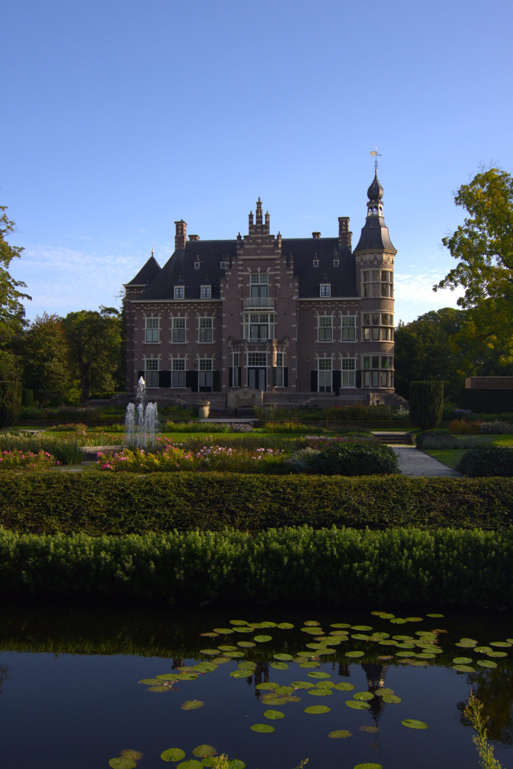 Delft: Historische Hotels In De Veiling Spotlight